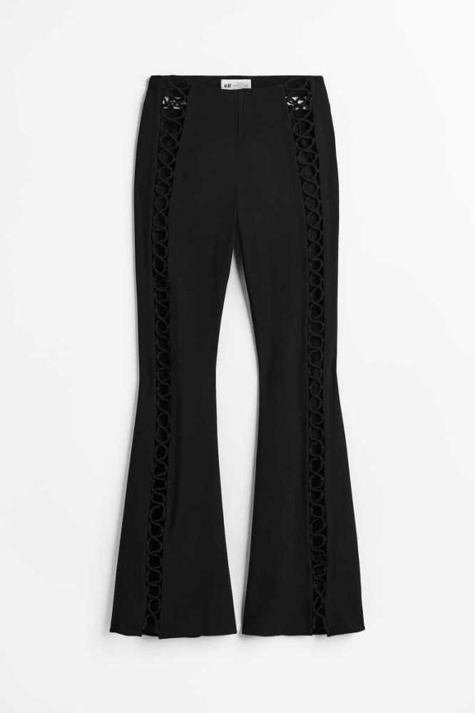 H&M Flared Lacing-detail Hose Damen Schwarz | 9620-TZCRN