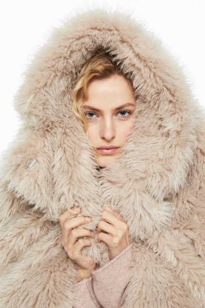 H&M Fluffy Jacke Damen Hellbeige | 9326-BNCKP