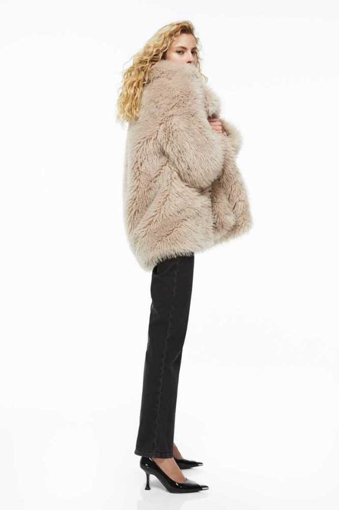 H&M Fluffy Jacke Damen Hellbeige | 9326-BNCKP