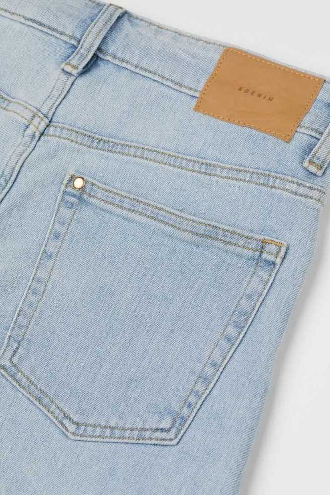 H&M Mom Ultra High Denim Kurze Hose Damen Hellblau | 9581-QFXTG