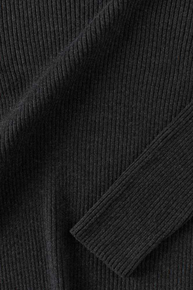 H&M Muscle Fit Turtleneck Pullover Herren Schwarz | 1608-JBAHM