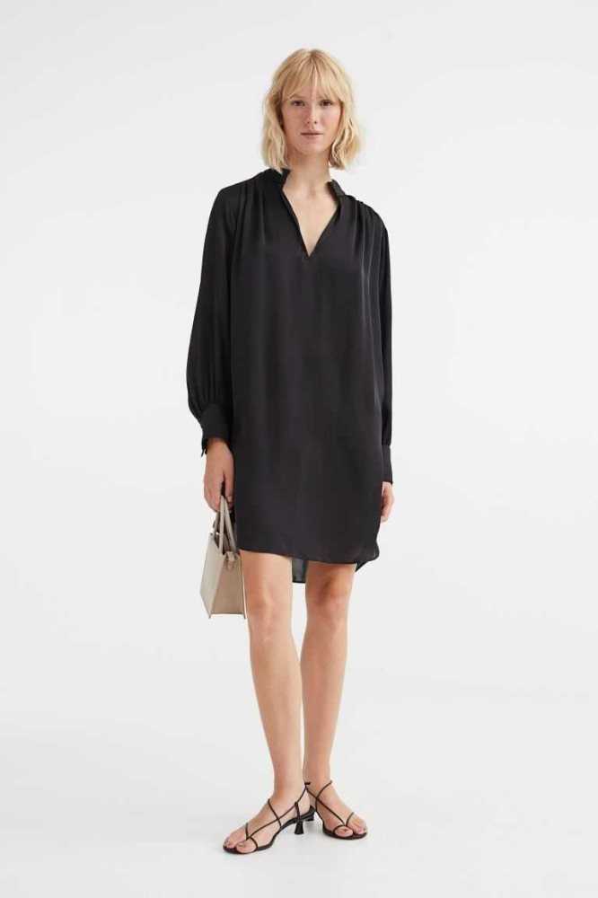 H&M Satin Tunic Kleider Damen Schwarz | 7638-ADIUY